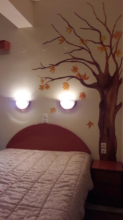 Artemis Hotel Karpenisi Luaran gambar