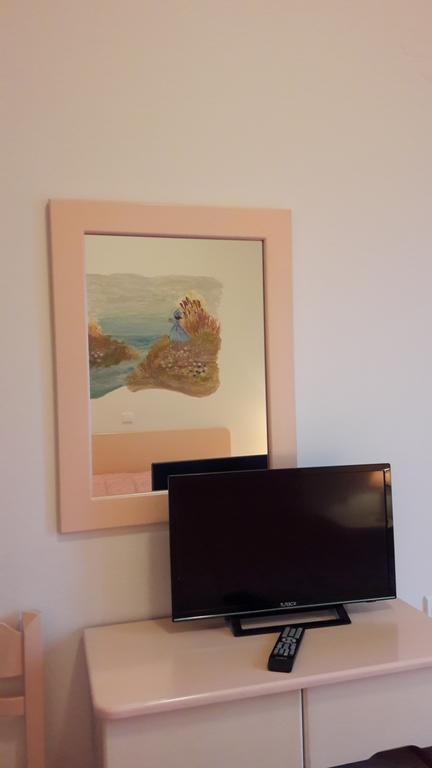 Artemis Hotel Karpenisi Luaran gambar